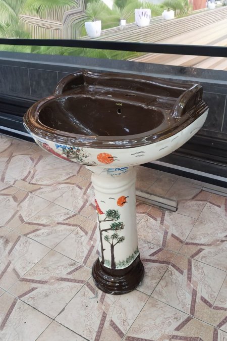 مغسلة " بنقشة طبيعية